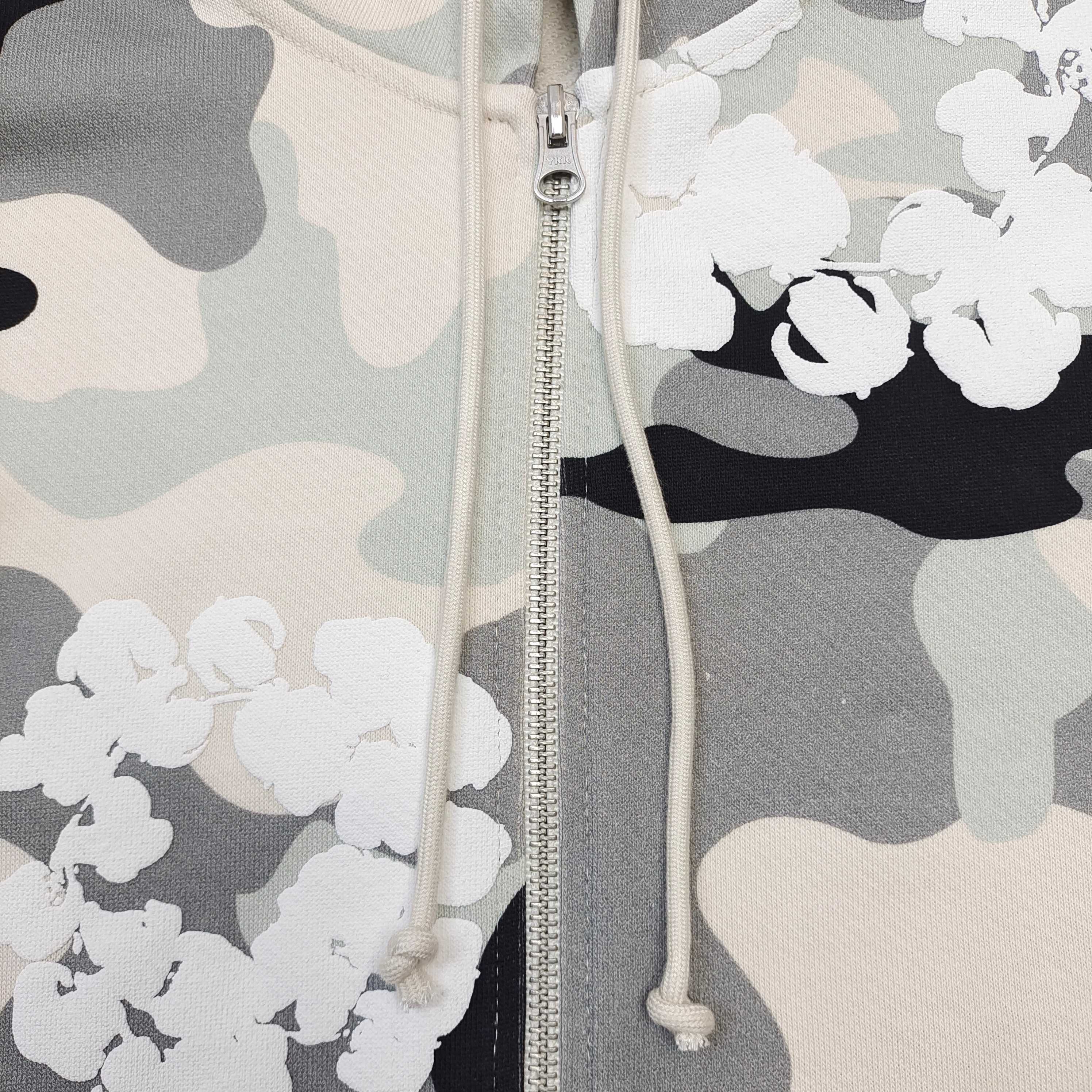 DENIM TEARS - The Cotton Wreath Zip Sweatshirt White Camo