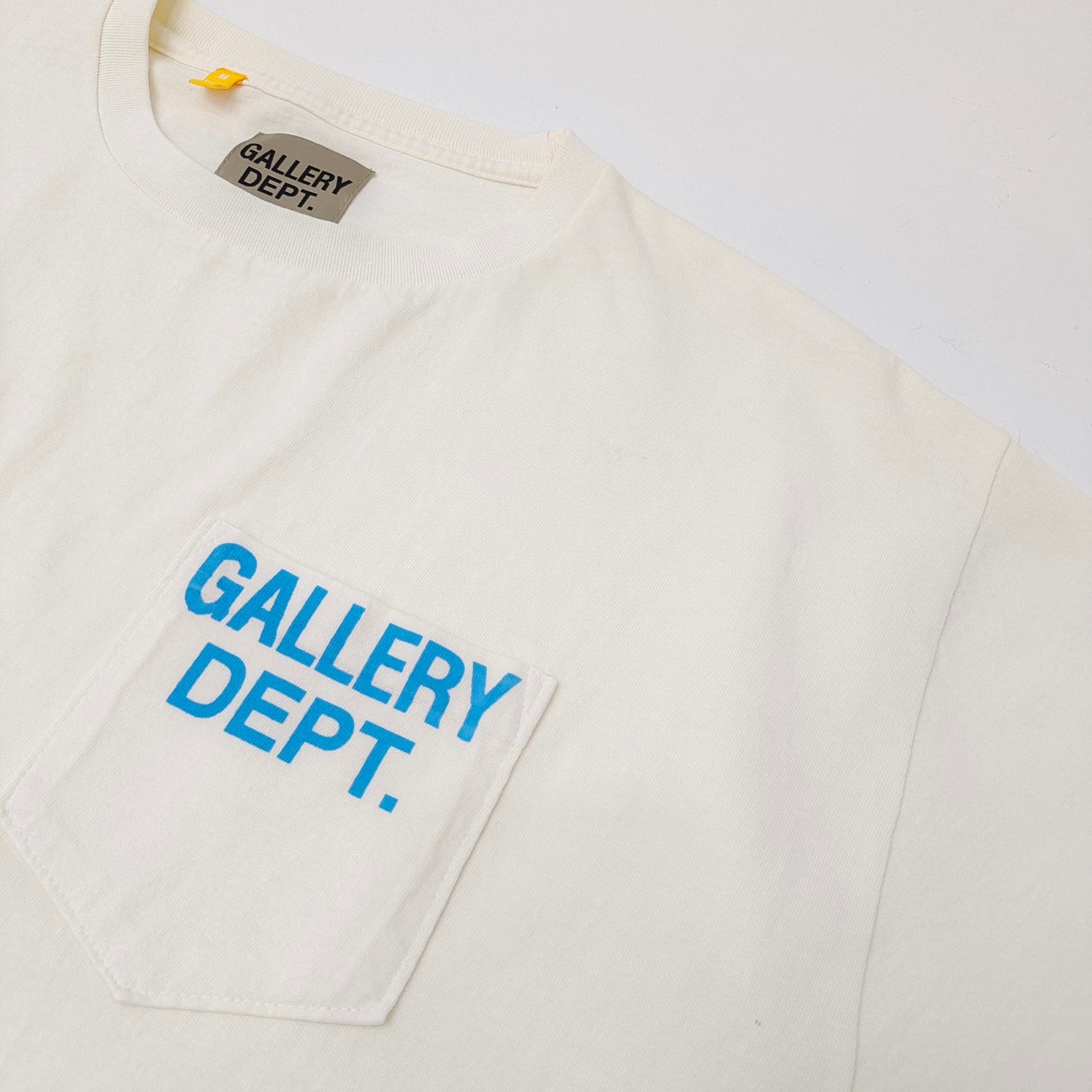 GALLERY DEPT - Creme "Blue" T shirt