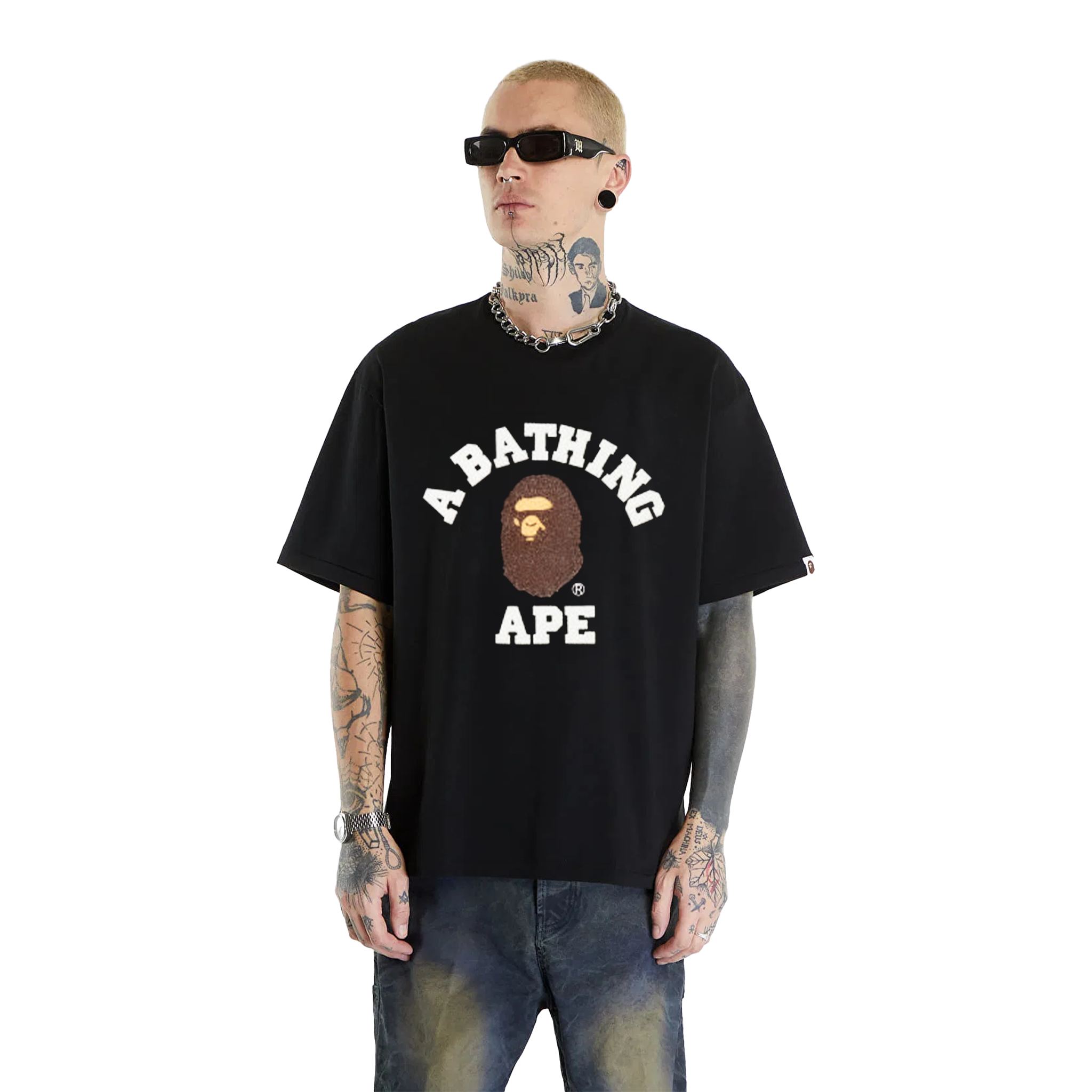BAPE_CollegeTeeBlack_SS22_-Frontmodel.png